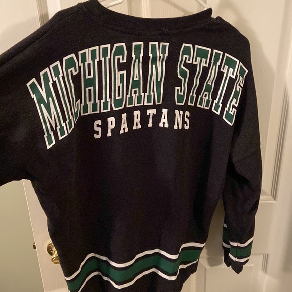 Michigan State Spartans crewneck sweatshirt. Size medium. - Picture 2 of 4